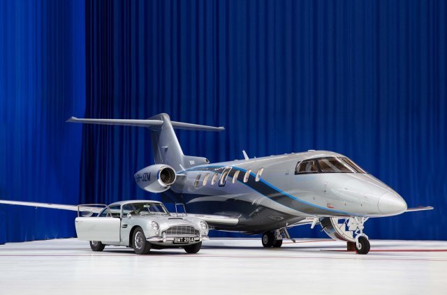 Time to fly with our James Bond Pilatus !